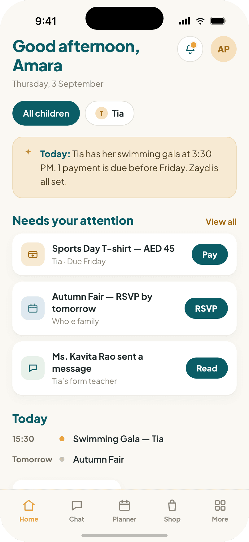 The parent app home screen with family notices and upcoming events.